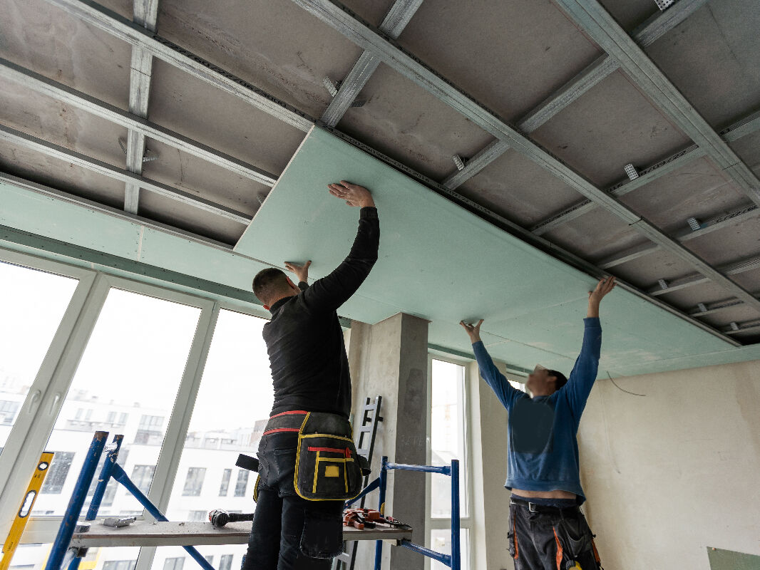 30847288-isoler-plafond